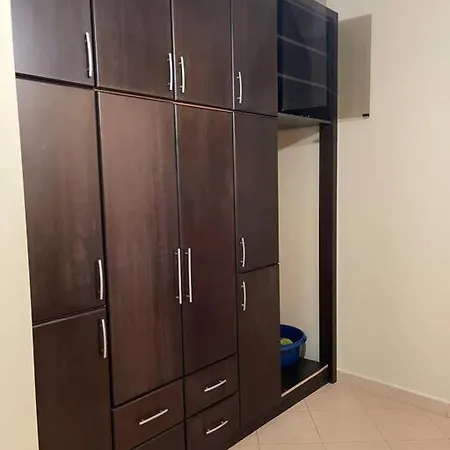 Pine Terrace Apartment Golem (Tirana)